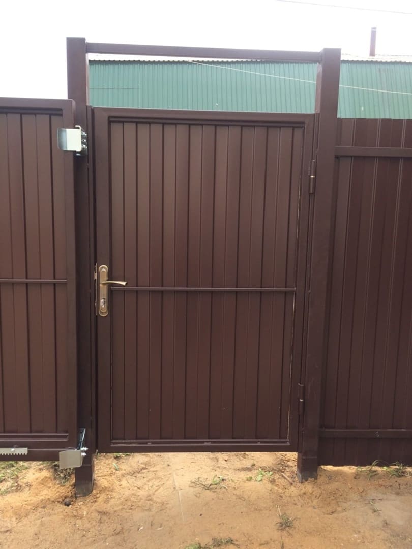 Калитка с двусторонним профнастилом, г. Сыктывкар